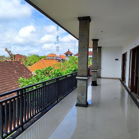 La Homestay Sanur エクステリア 写真